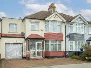 4 Bedroom Semi Detached House