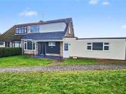 4 Bedroom Semi Detached House