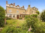 4 Bedroom Semi Detached House