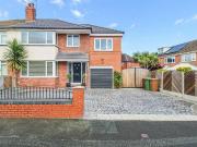4 Bedroom Semi Detached House