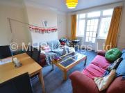 4 bedroom semi detached house for rent in 28 Becketts...