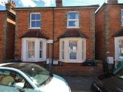 4 bedroom semi detached house for rent in Acacia Road,...