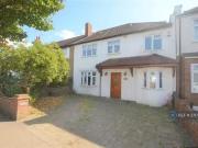 4 bedroom semi detached house for rent in Ashbourne...