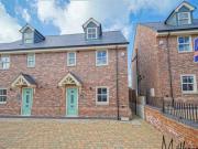 4 Bedroom Semi detached House For Rent In Atherton,...