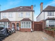 4 bedroom semi detached house for rent in Beckingham...