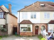 4 bedroom semi detached house for rent in Beckingham...