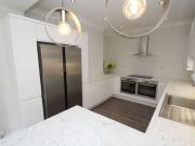 4 bedroom semi detached house for rent in Bramley...