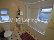 4 Bedroom Semi Detached House for rent in Chapel Lane,...