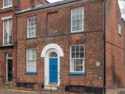 4 bedroom semi detached house for rent in Chapelfield...