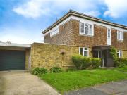 4 bedroom semi detached house for rent in Chattenden...