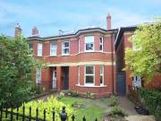 4 Bedroom Semi detached House For Rent In Cheltenham,...