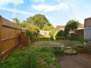 4 bedroom semi detached house for rent in Chingford...