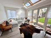 4 bedroom semi detached house for rent in Cowslip Close,...