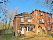 4 Bedroom Semi detached House For Rent In Guildford, Surrey