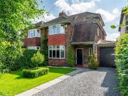 4 bedroom semi detached house for rent in Hempland Lane,...