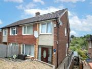 4 Bedroom Semi detached House For Rent In High Wycombe 4 Bedroom Semi detached House For Rent In High Wycombe