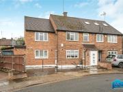4 bedroom semi detached house for rent in Holland Close,...