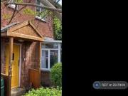 4 bedroom semi detached house for rent in Houston Way,...