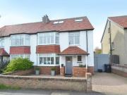4 Bedroom Semi detached House For Rent In Hove