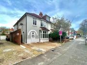 4 Bedroom Semi detached House For Rent In Hove, East Sussex