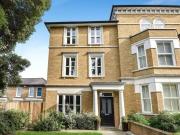 4 Bedroom Semi detached House For Rent In Maidenhead,...