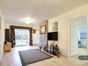 4 Bedroom Semi detached House For Rent In Mill End,...