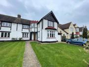 4 bedroom semi detached house for rent in Newcombe Park,...