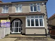 4 bedroom semi detached house for rent in Ninth Avenue,...