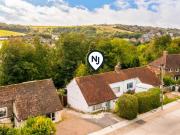 4 bedroom semi detached house for rent in Norwich Drive,...