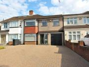 4 Bedroom Semi detached House For Rent In Oakwood