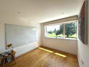 4 bedroom semi detached house for rent in Park Avenue,...
