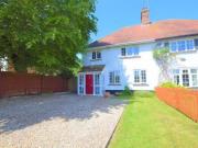 4 bedroom semi detached house for rent in Picts Lane,...