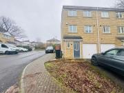 4 bedroom semi detached house for rent in Platt Court,...