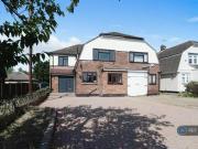 4 Bedroom Semi detached House For Rent In Romford