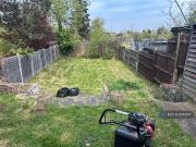 4 bedroom semi detached house for rent in Rosemary...