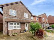 4 bedroom semi detached house for rent in Seahaven...