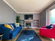 4 Bedroom Semi detached House For Rent In Sunningdale,...