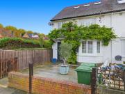 4 bedroom semi detached house for rent in Ullswater...