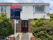 4 bedroom semi detached house for rent in Whinchat...