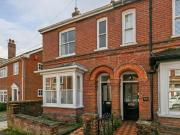 4 Bedroom Semi detached House For Rent In Winchester