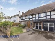 4 bedroom semi detached house for rent in Winchester...