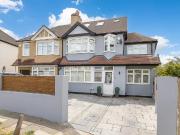 4 bedroom semi detached house for sale