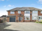 4 bedroom semi detached house for sale