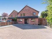 4 bedroom semi detached house for sale
