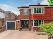 4 bedroom semi detached house for sale