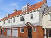 4 bedroom semi detached house for sale