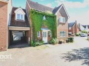 4 bedroom semi detached house for sale