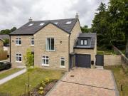 4 bedroom semi detached house for sale in Adel Pasture,...