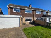 4 bedroom semi detached house for sale in Bainbridge...