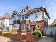 4 bedroom semi detached house for sale in Bavant Road,...
